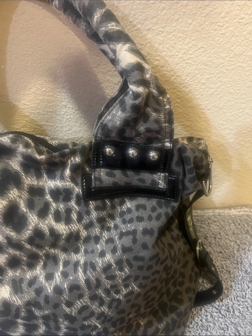 Tattoo Inspired Leopard Print Satchel with Colorful Heart Graphic - Gray